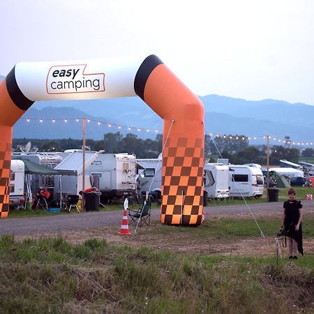 Spielberg Bei Knittelfeld Easy Camping מראה חיצוני תמונה
